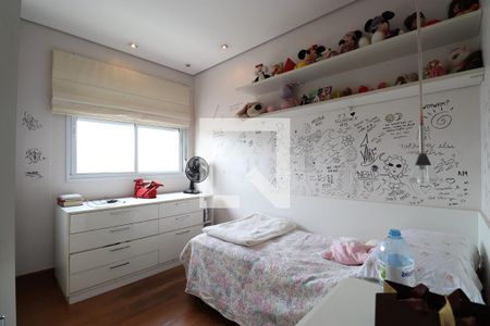 Apartamento à venda com 128m², 3 quartos e 2 vagasSuíte 2