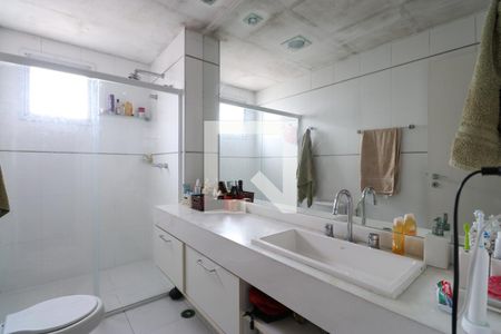 Apartamento à venda com 128m², 3 quartos e 2 vagasBanheiro da Suíte 1