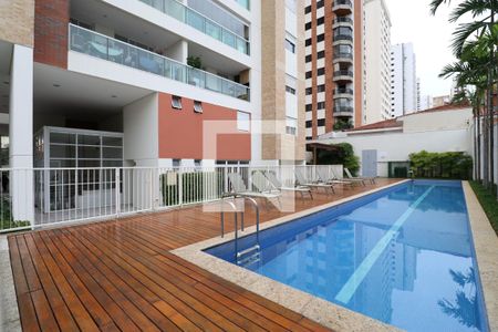 Apartamento à venda com 128m², 3 quartos e 2 vagasÁrea comum - Piscina