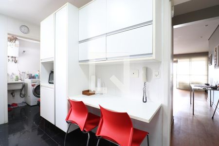 Apartamento à venda com 128m², 3 quartos e 2 vagasCozinha