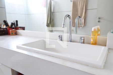 Apartamento à venda com 128m², 3 quartos e 2 vagasBanheiro da Suíte 1