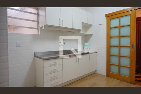 Apartamento à venda com 140m², 3 quartos e 2 vagasCozinha