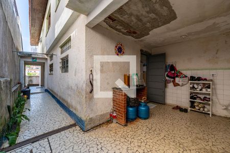 Casa à venda com 128m², 3 quartos e 2 vagas Casa à venda com 128m², 3 quartos e 2 vagasQuintal