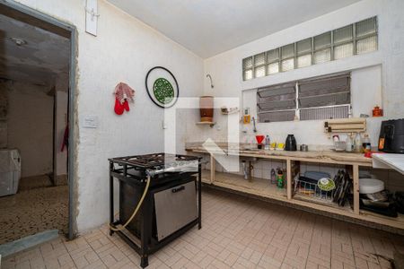 Casa à venda com 128m², 3 quartos e 2 vagas Casa à venda com 128m², 3 quartos e 2 vagasCozinha