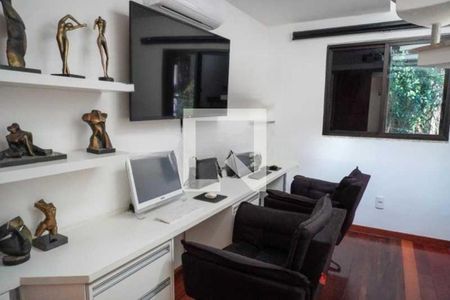 Casa de Condomínio à venda com 4 quartos, 220m² em Itanhangá, Rio de Janeiro