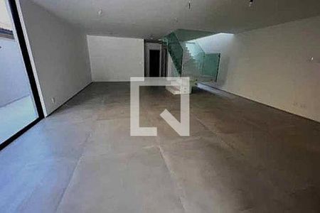 Casa à venda com 3 quartos, 453m² em Barra da Tijuca, Rio de Janeiro
