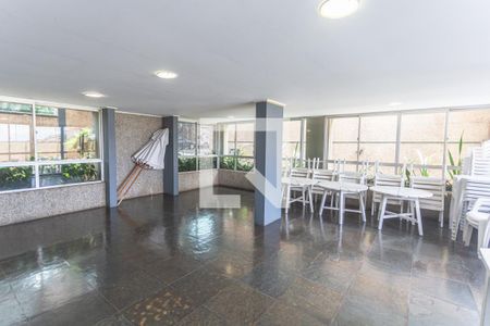 Apartamento à venda com 123m², 3 quartos e 2 vagasSalão de Festas