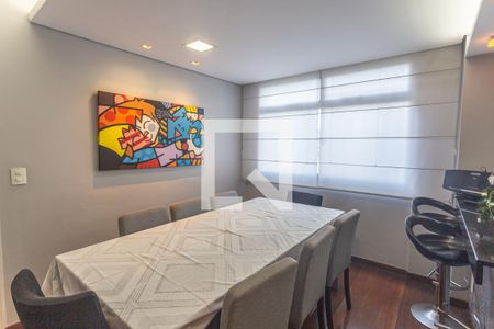 Apartamento à venda com 123m², 3 quartos e 2 vagasCopa