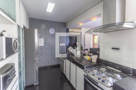 Apartamento à venda com 123m², 3 quartos e 2 vagasCozinha