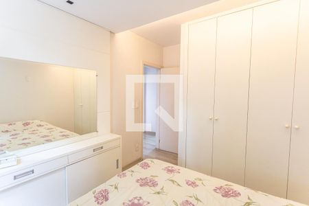 Apartamento à venda com 123m², 3 quartos e 2 vagasQuarto 2