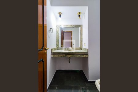 Apartamento à venda com 213m², 3 quartos e 3 vagasLavabo