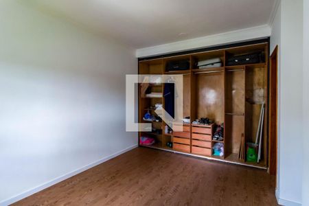 Apartamento à venda com 213m², 3 quartos e 3 vagasQuarto 2