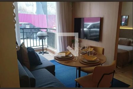 Foto 02 de apartamento para alugar com 2 quartos, 39m² em Pinheiros, São Paulo