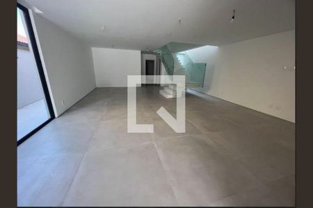 Casa à venda com 3 quartos, 453m² em Barra da Tijuca, Rio de Janeiro