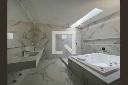 Casa à venda com 3 quartos, 453m² em Barra da Tijuca, Rio de Janeiro