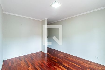 Casa à venda com 130m², 3 quartos e 2 vagas Casa à venda com 130m², 3 quartos e 2 vagasSuite