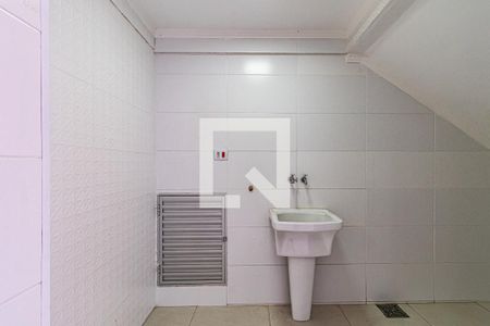 Casa à venda com 130m², 3 quartos e 2 vagas Casa à venda com 130m², 3 quartos e 2 vagasÁrea de Serviço