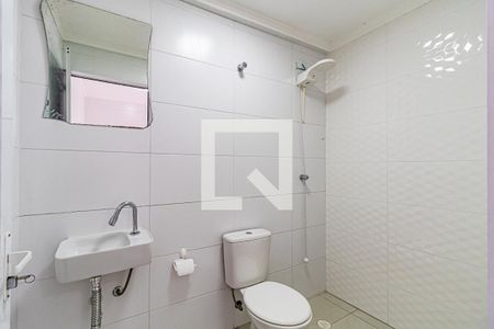 Casa à venda com 130m², 3 quartos e 2 vagas Casa à venda com 130m², 3 quartos e 2 vagasBanheiro de serviço