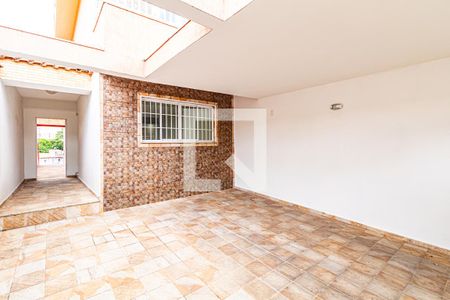 Casa à venda com 130m², 3 quartos e 2 vagas Casa à venda com 130m², 3 quartos e 2 vagasGaragem