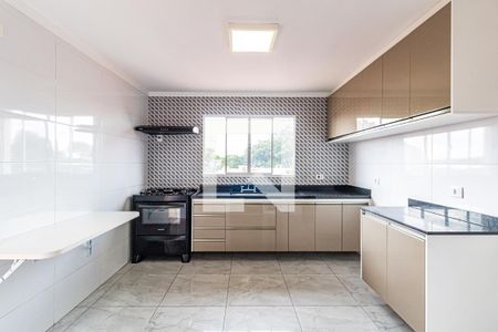 Casa à venda com 130m², 3 quartos e 2 vagas Casa à venda com 130m², 3 quartos e 2 vagasCozinha