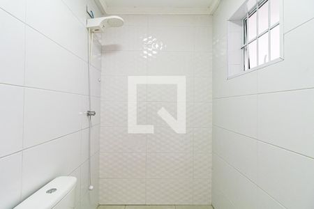 Casa à venda com 130m², 3 quartos e 2 vagas Casa à venda com 130m², 3 quartos e 2 vagasBanheiro de serviço