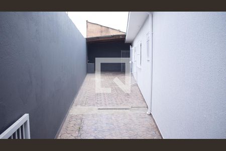 Casa para alugar com 170m², 2 quartos e 1 vaga Casa para alugar com 170m², 2 quartos e 1 vagaQuintal