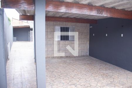Casa para alugar com 170m², 2 quartos e 1 vaga Casa para alugar com 170m², 2 quartos e 1 vagaQuintal