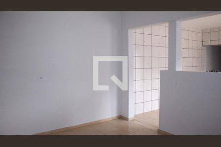 Casa para alugar com 170m², 2 quartos e 1 vaga Casa para alugar com 170m², 2 quartos e 1 vagaSala