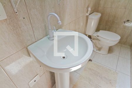 Casa à venda com 134m², 2 quartos e 4 vagas Casa à venda com 134m², 2 quartos e 4 vagasBanheiro da Suíte 2