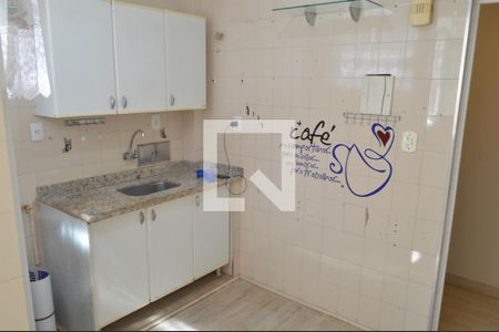 Apartamento para alugar com 72m², 3 quartos e 1 vagaCozinha 