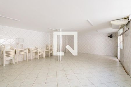 Apartamento para alugar com 72m², 3 quartos e 1 vagaÁrea comum - Salão de festas