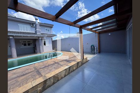 Casa à venda com 370m², 5 quartos e 3 vagasÁrea Externa