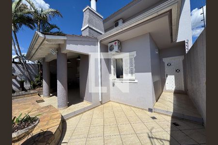 Casa à venda com 370m², 5 quartos e 3 vagasÁrea Externa