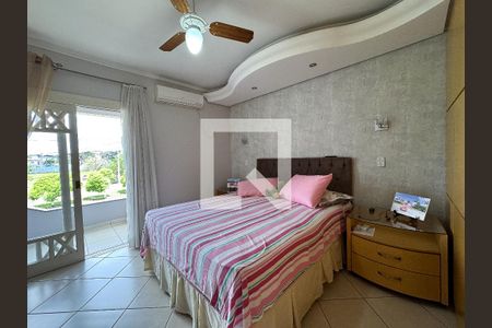 Casa à venda com 370m², 5 quartos e 3 vagasQuarto 1