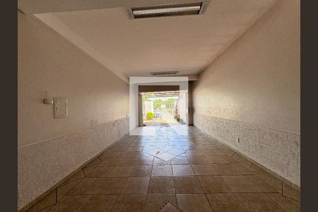 Casa à venda com 370m², 5 quartos e 3 vagasÁrea Externa