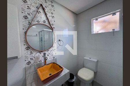 Casa à venda com 370m², 5 quartos e 3 vagasBanheiro de lazer