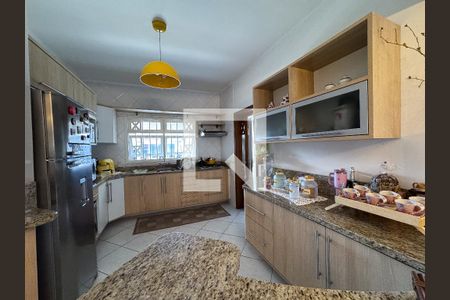 Casa à venda com 370m², 5 quartos e 3 vagasCozinha