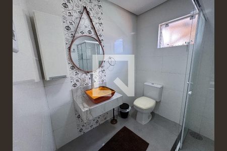 Casa à venda com 370m², 5 quartos e 3 vagasBanheiro de lazer