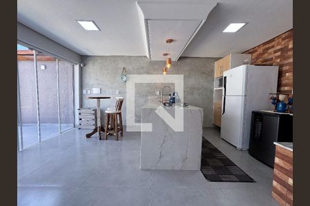 Casa à venda com 370m², 5 quartos e 3 vagasÁrea de lazer