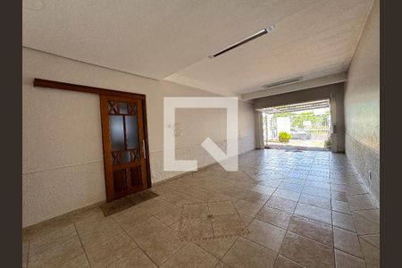 Casa à venda com 370m², 5 quartos e 3 vagasÁrea Externa