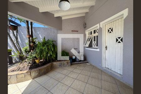 Casa à venda com 370m², 5 quartos e 3 vagasÁrea Externa