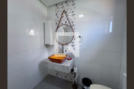 Casa à venda com 370m², 5 quartos e 3 vagasBanheiro de lazer