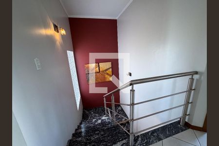 Casa à venda com 370m², 5 quartos e 3 vagasSala
