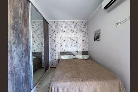 Casa à venda com 370m², 5 quartos e 3 vagasQuarto 3