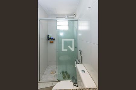 Apartamento à venda com 60m², 2 quartos e 2 vagas Apartamento à venda com 60m², 2 quartos e 2 vagasBanheiro da Suíte