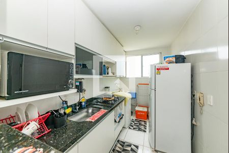 Apartamento à venda com 60m², 2 quartos e 2 vagas Apartamento à venda com 60m², 2 quartos e 2 vagasCozinha