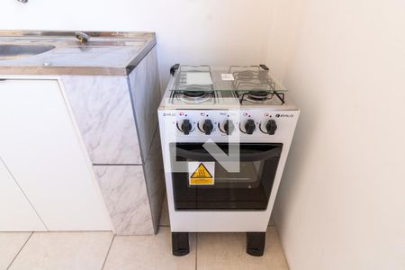 Apartamento para alugar com 35m², 1 quarto e sem vaga Apartamento para alugar com 35m², 1 quarto e sem vagaCozinha - Armários