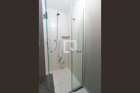 Apartamento para alugar com 63m², 2 quartos e 1 vaga Apartamento para alugar com 63m², 2 quartos e 1 vagaBanheiro Social Detalhe