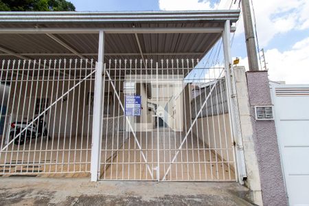 Casa para alugar com 60m², 1 quarto e 2 vagasFachada