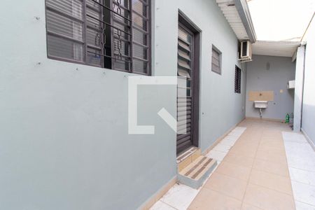 Casa para alugar com 60m², 1 quarto e 2 vagasLavanderia